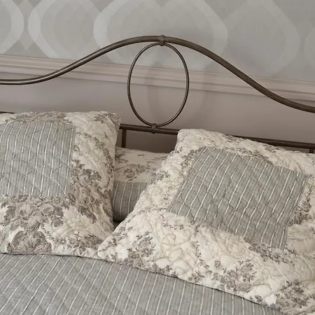 Bed & Breakfast La Palatine Fréjus