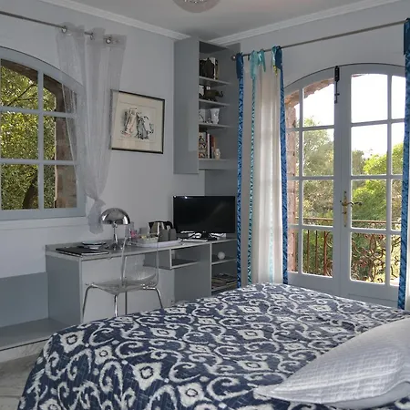 La Palatine Bed & Breakfast *